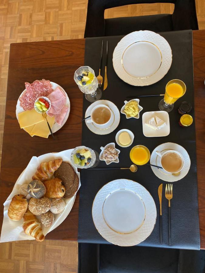 Bed & Breakfast Maison Noire Westende-Bad Incl Parking & Ontbijt Middelkerke Dış mekan fotoğraf